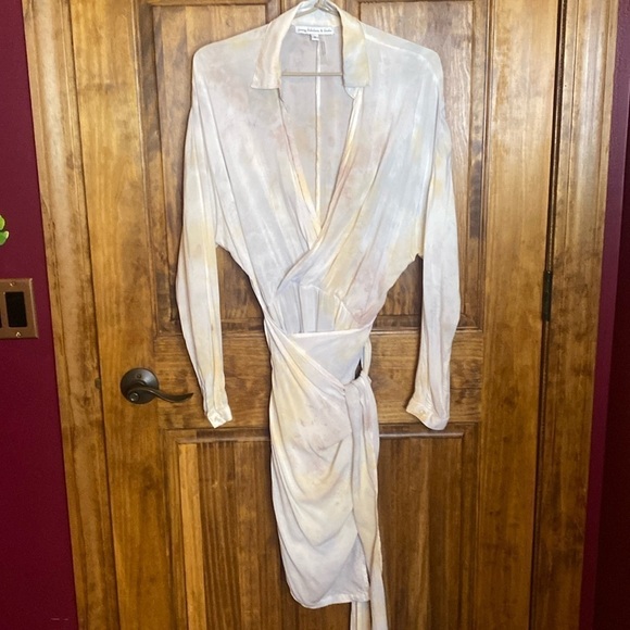 Young Fabulous & Broke tie dye faux wrap mini midi dress batwing sleeves sz S - Picture 9 of 17